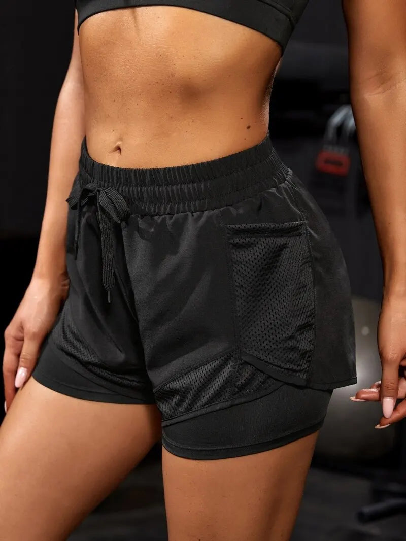 Short esportivo feminino